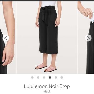 Lululemon noir crop black pant size 4